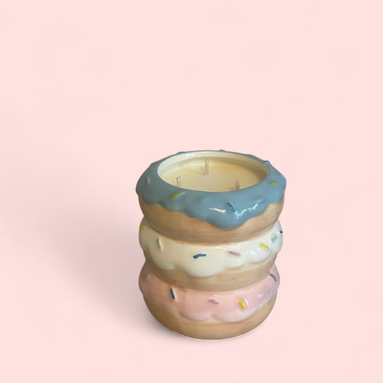 DONUT CANDLE (1 OF 1)