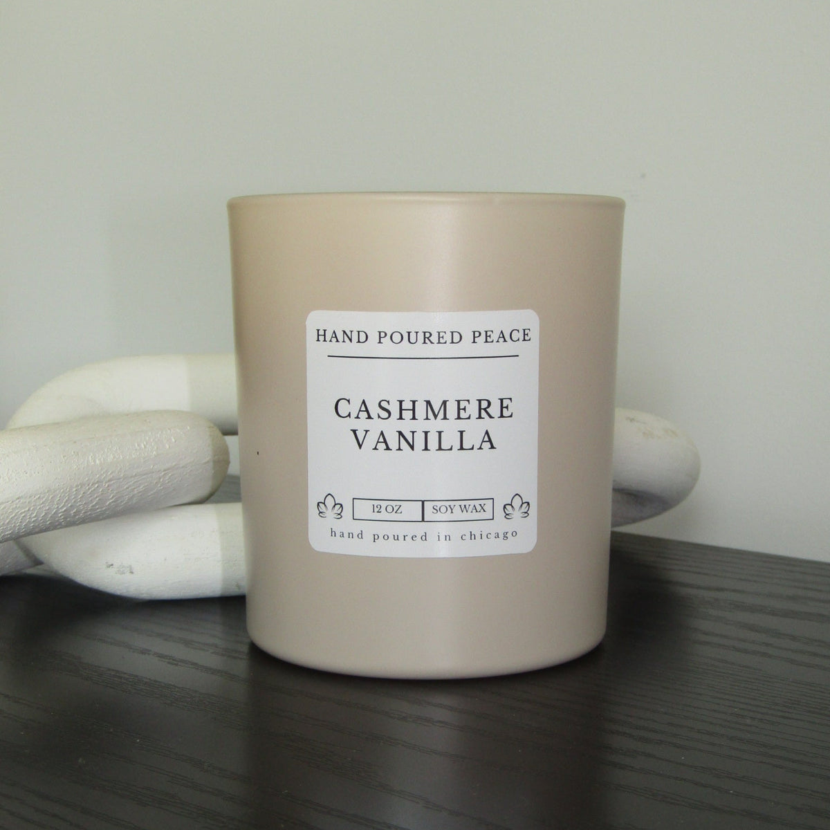 CASHMERE VANILLA CANDLE (12OZ)