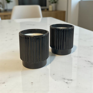CHIC BLACK CHRISTMAS PINE CANDLE