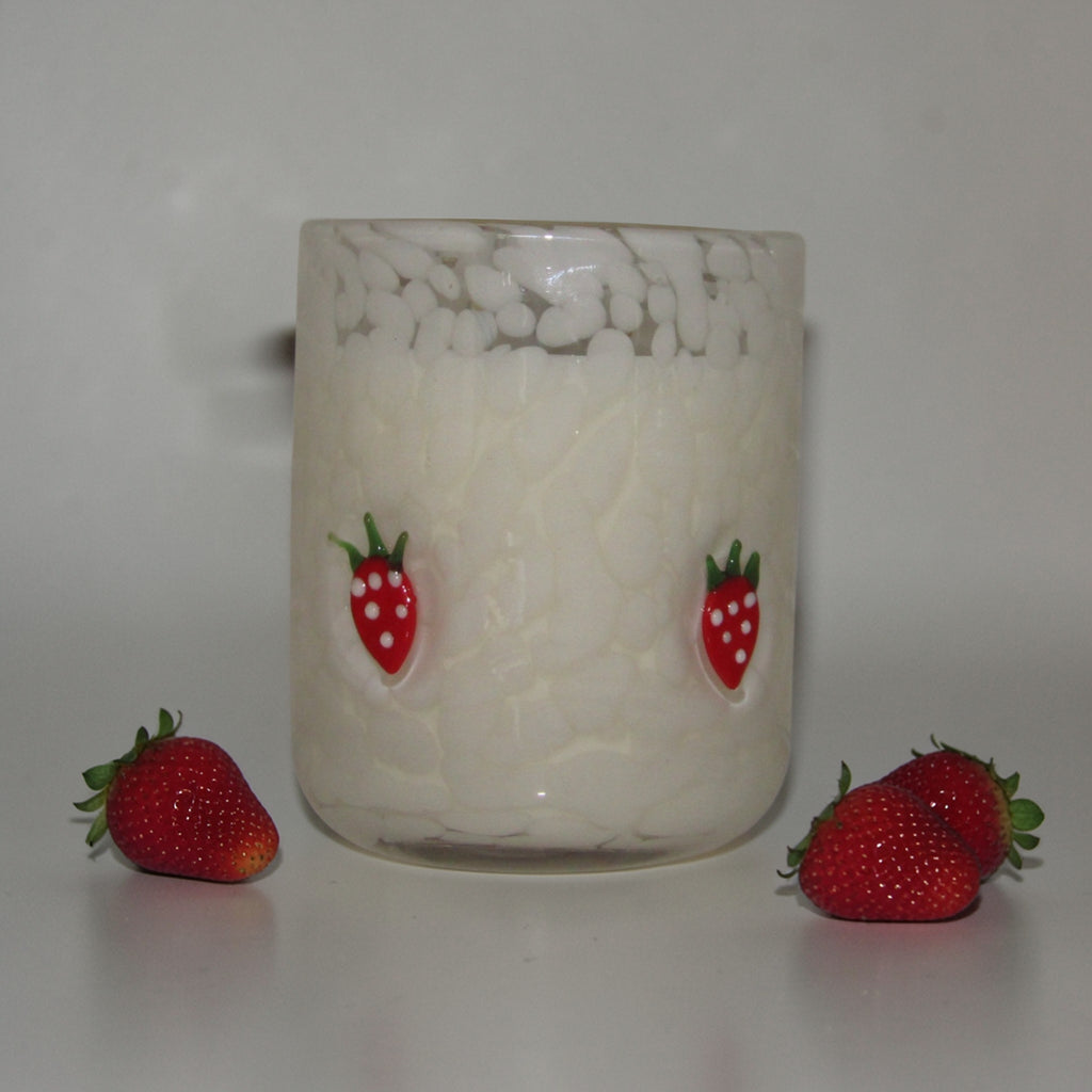 STRAWBERRY ICON CANDLE (1 OF 1)